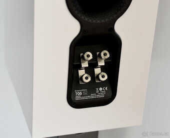 Bowers & Wilkins 705 S2 a stojany FS 700 S2 - 3