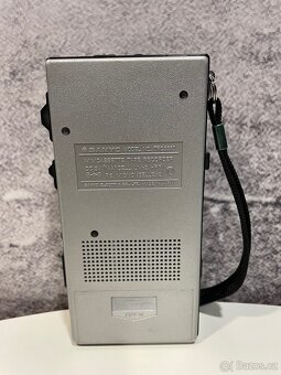 Diktafon Sanyo Mini Talk-book TRC3550 nefunkční - 3