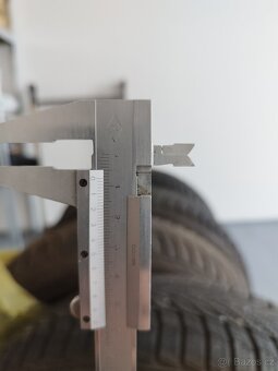 Zimní pneu Nexen WINGUARD Sport 2 -  215/50/17 - 3