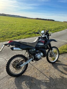 Yamaha dt 125 Re - 3