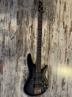 BASOVÁ KYTARA IBANEZ - 3