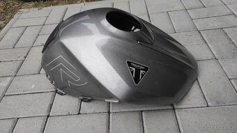 Triumph Street Triple 765-dily - 3