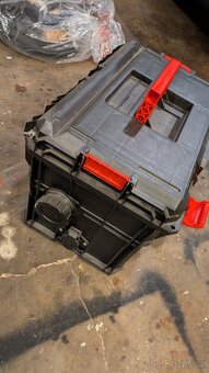 Planar nezávislé topení v boxu - 3