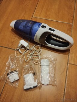 ruční vysavač Eta - 3