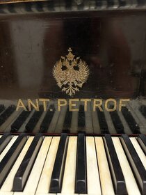 Klavír Petrof - 3