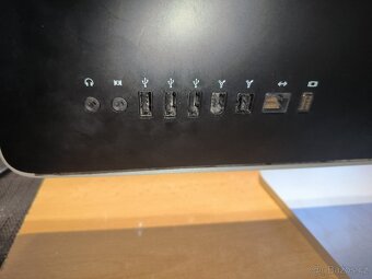 iMac 24 rok 2007 - 3