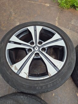 Orig.alu kola Renault 5x114,3R17"Et-49 - 3