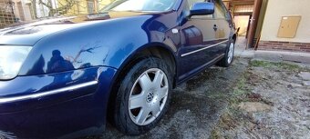 Volkswagen Bora 1.6 16V 77kw - 3