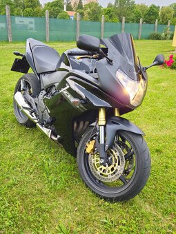 Honda CBR 600F - 3