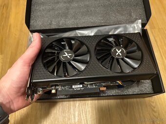 XFX SWIFT 210 AMD RADEON RX 6600 - 3