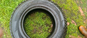pneu 235/70 16 AT - 3