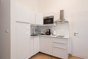 Pronájem, Byty 3+kk, 85m2 - Praha 2 - Nové Město, Lípová - 3
