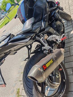 Suzuki GSR 750 r. 2011 82kw - 3