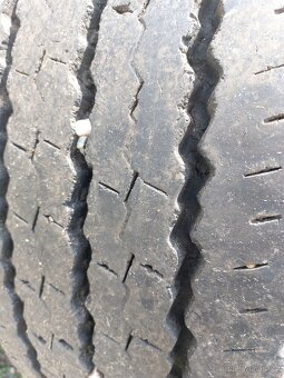Prodám 275/70R22.5 Pirelli - 3