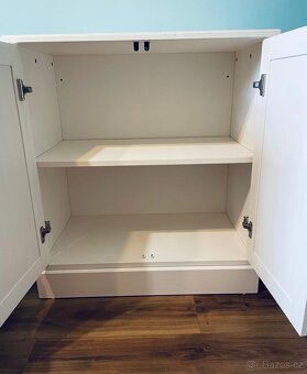 Prodám 2 krásné nové skříňky Ikea Havsta - 3