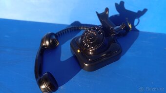 Retro telefon Tesla Karlín. - 3