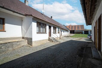 Prodej zemědělské usedlosti 758 m², pozemek 4 530 m² - 3
