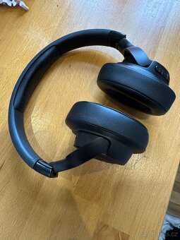 sluchátka JBL Tune 710BT - 3