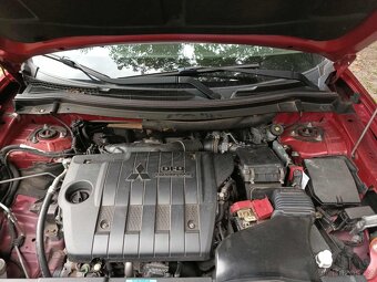 Mitsubishi outlander - 3