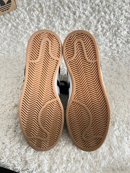 Adidas Samba : 1700 - 3