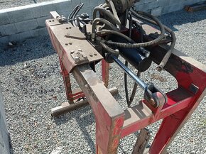 HIAB hydraulické vidle s rotátorem 4t - 3