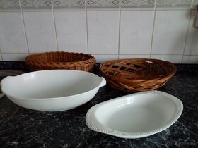 Proutene košíky, plastové misky, vyrobniky ledu - 3