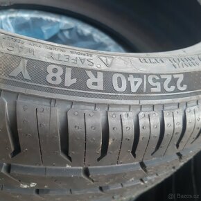 Semperit 225/40/18 1ks nová letni - 3