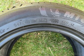 MICHELIN e PRIMACY 215/50R17 95W - 3