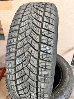 235/60 R18 107H zimní pneu GoodYear - 2023 - 3