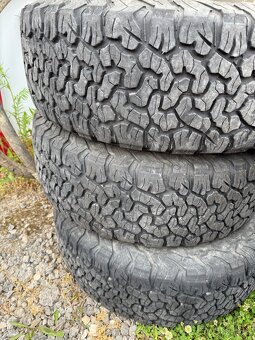 Pneu 265/65 R18 - 3