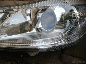 Reflektor Octavia 2 facelift - levý - 3