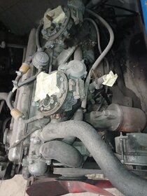 Motor BMW M30B28 125kw "rarita" - 3