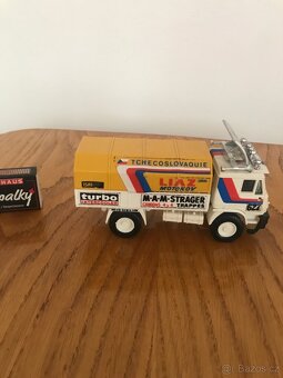 Retro Liaz kamion 4x4 - 3