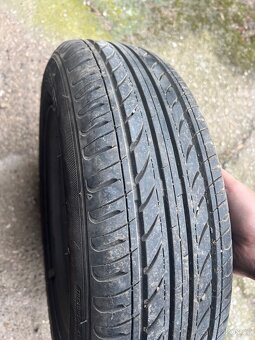 Disky a pneumatiky 165/70 r14 Fabia 1 - cena za 4 ks - 3