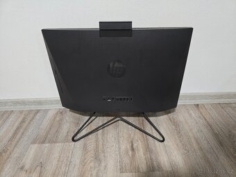 21,5" All-in-One počítač HP 200 G4 22 Black - 3