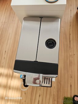 Automaticky kávovar Saeco/Philips Incanto - 3