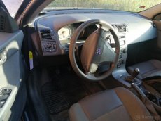 Volvo V50 2.0d náhradní díly - 3