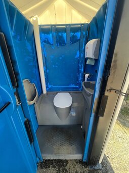 Mobilní wc (toi toi) - 3