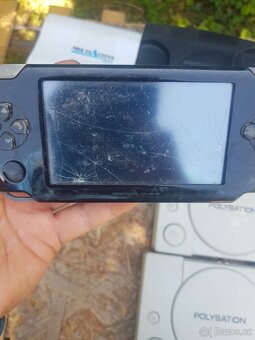 Konzole a ovladače na náhradní díly.xbox playstation - 3