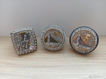 Basketbalové NBA prsteny - 3
