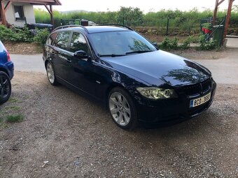 BMW E91 325i 160kw - 3