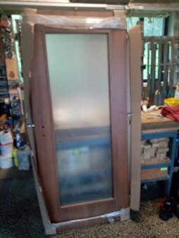 Prodám dveře 80pravé Teak, prosklené - 3