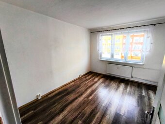 Pronájem bytu 3+1,  v Habartově, 70m2, Karla Čapka - 3