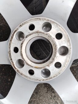 Sada alu kol audi r17 5x112 - 3