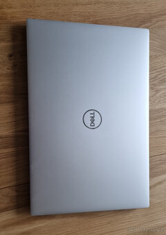 Dell XPS 15 (9520) - i9/32GB RAM, OLED - 3