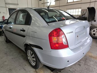 Hyundai Accent III 1.4.i r.v.2007 G4EE 71kw(4634) - 3