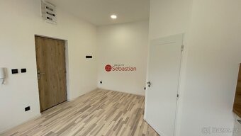 K pronájmu moderní, světlý byt 1+kk, 17 m², Hořice, ul. Slad - 3