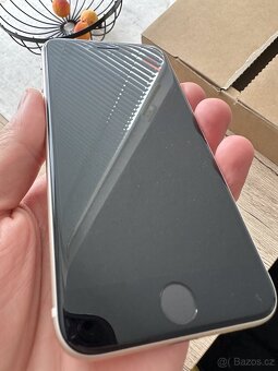 Apple iPhone SE 128GB 2022 2 roky záruka - 3