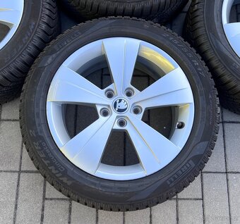 Superb - 17” Triton + zimní 215/55 R17 Pirelli 8-9mm - 3