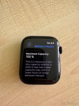 Apple Watch SE Cellular 2022 44mm - Nové - 3